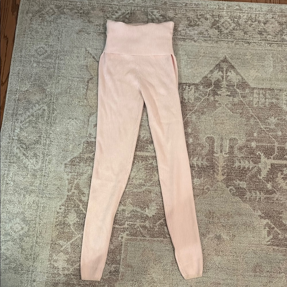Capezio Dance Warmup, Pink High-Waisted Fold-over Knit Leggings (not worn)